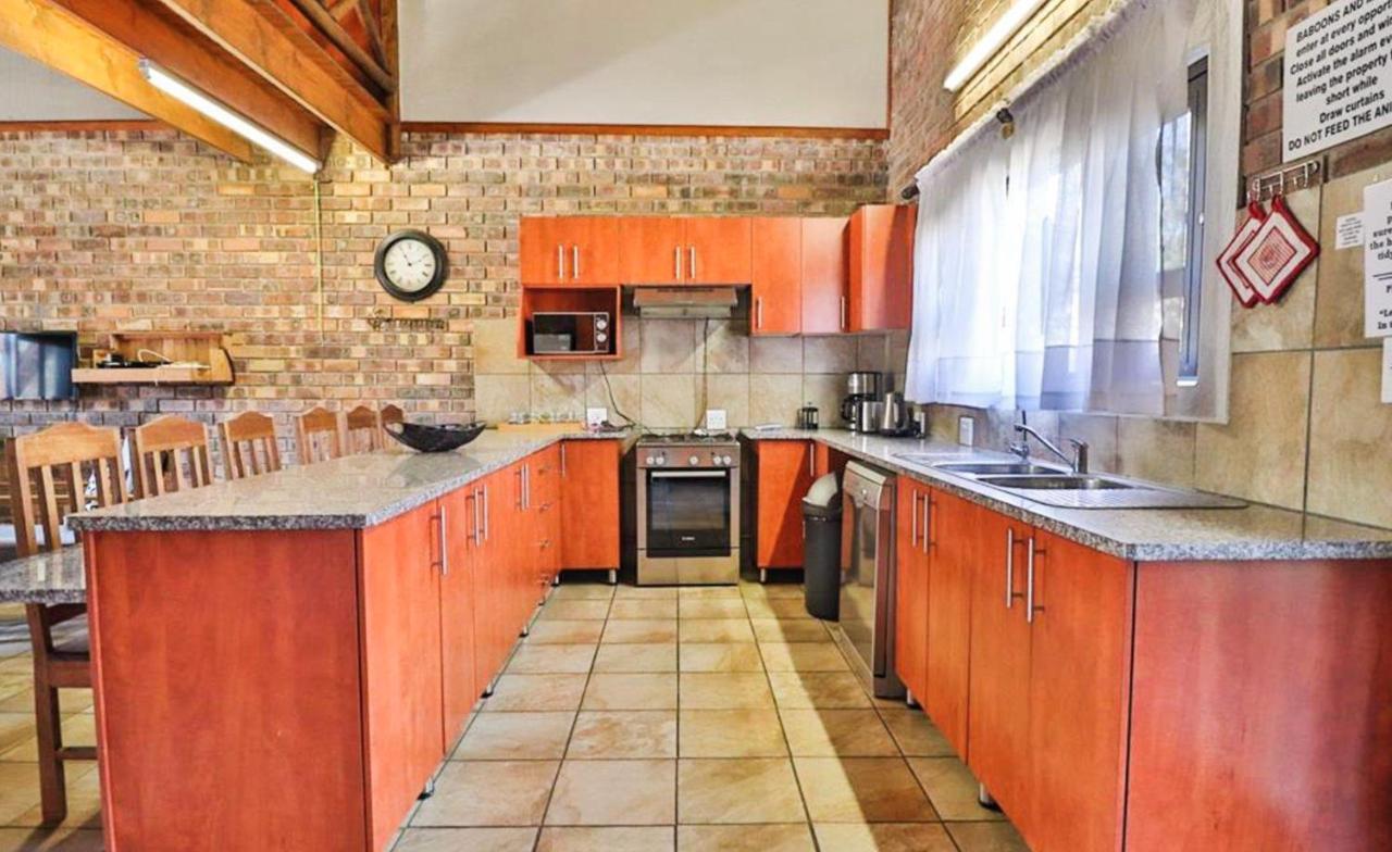 Nghala Self-Catering Holiday Home Marloth Park Buitenkant foto