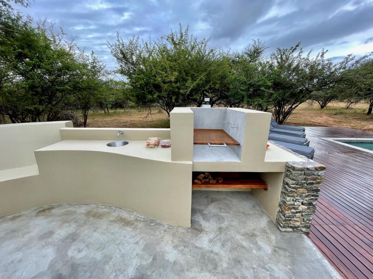 Nghala Self-Catering Holiday Home Marloth Park Buitenkant foto